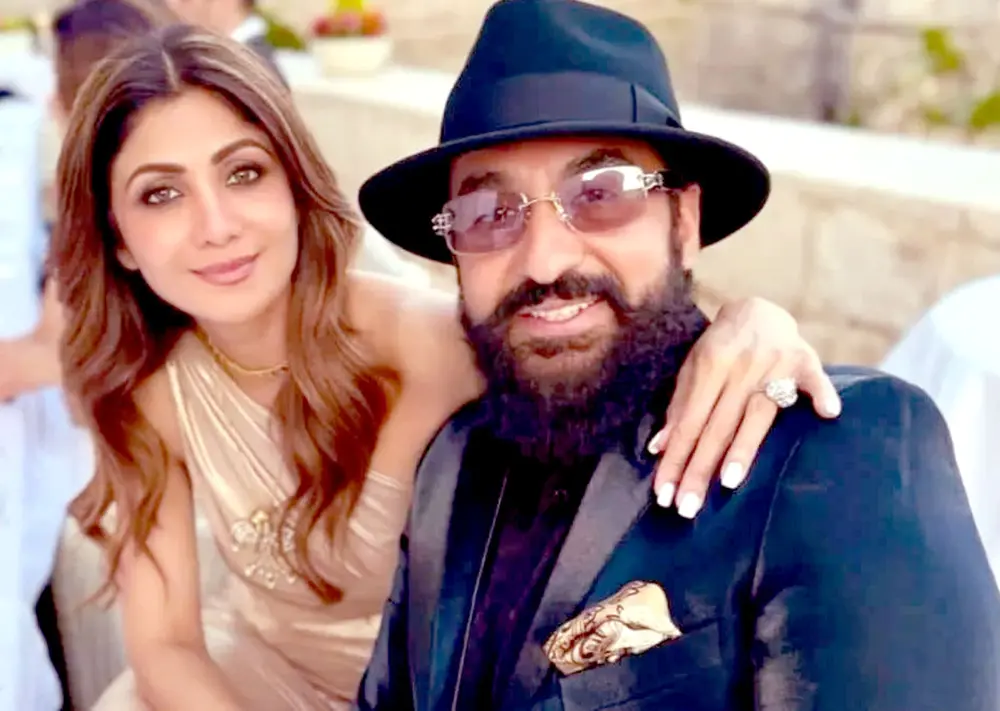 Lookout circular issued against Shilpa Shetty and Raj Kundra.